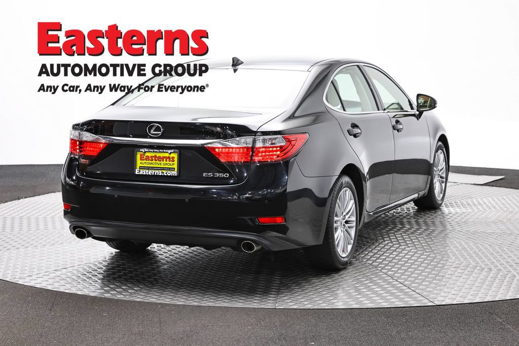 Used 2015 Lexus ES 350 w/ Luxury Package FWD image 5