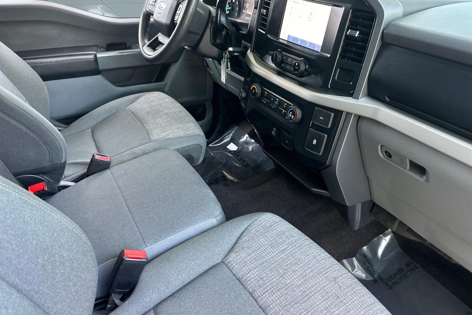 Used 2021 Ford F150 XLT RWD image 32