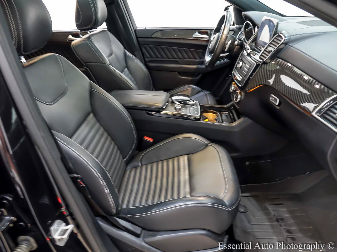 Used 2017 Mercedes-Benz GLE 43 AMG 4MATIC Coupe w/ Premium 2 Package image 35