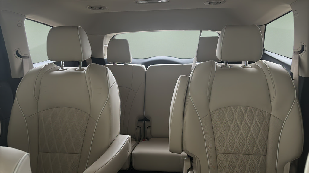 Used 2023 Buick Enclave Avenir FWD image 23