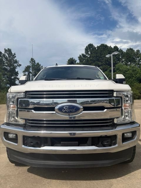 Used 2019 Ford F350 Lariat w/ Lariat Ultimate Package AWD/4WD image 8
