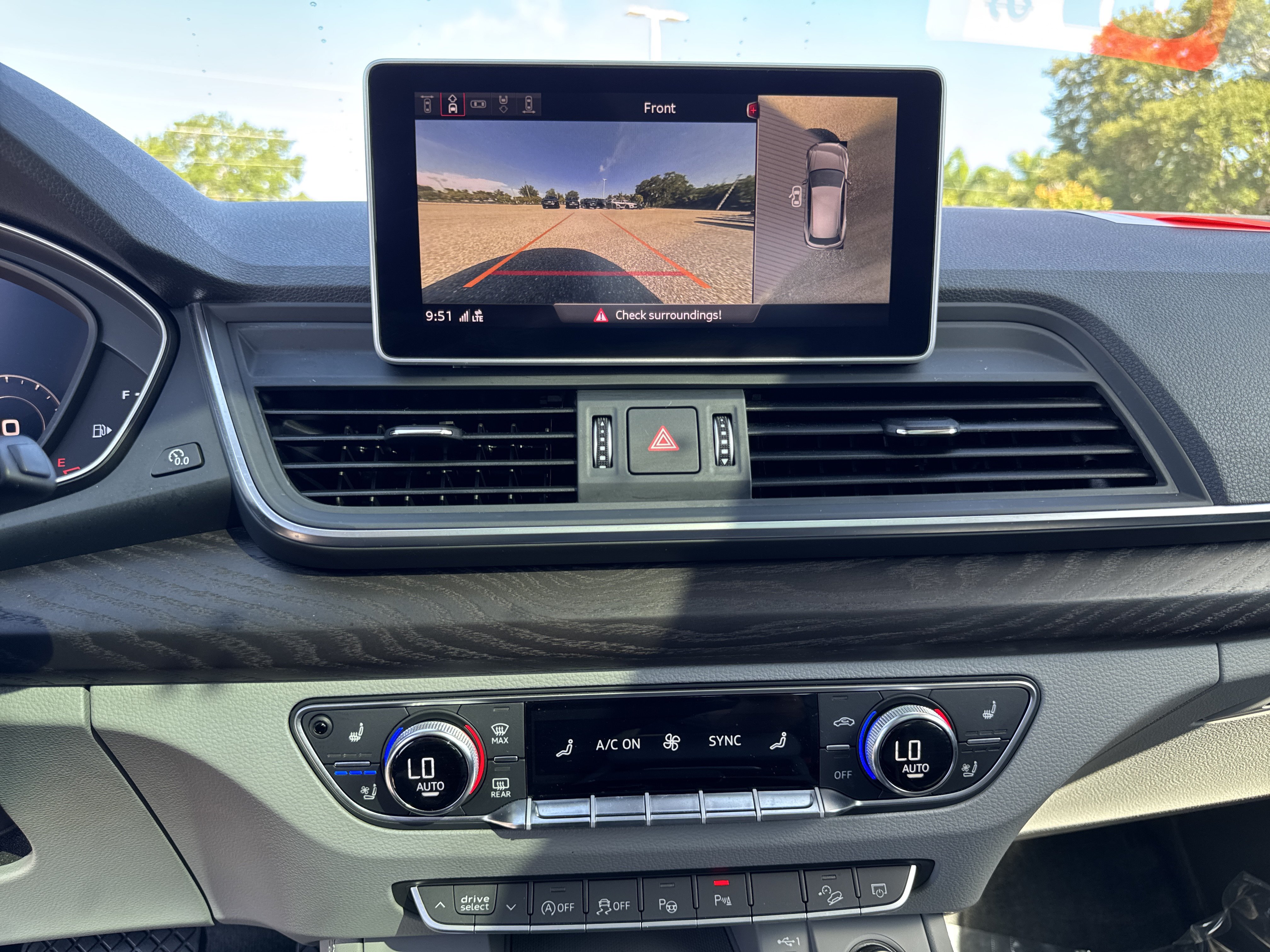 Used 2019 Audi Q5 Prestige w/ Prestige Package AWD/4WD image 24