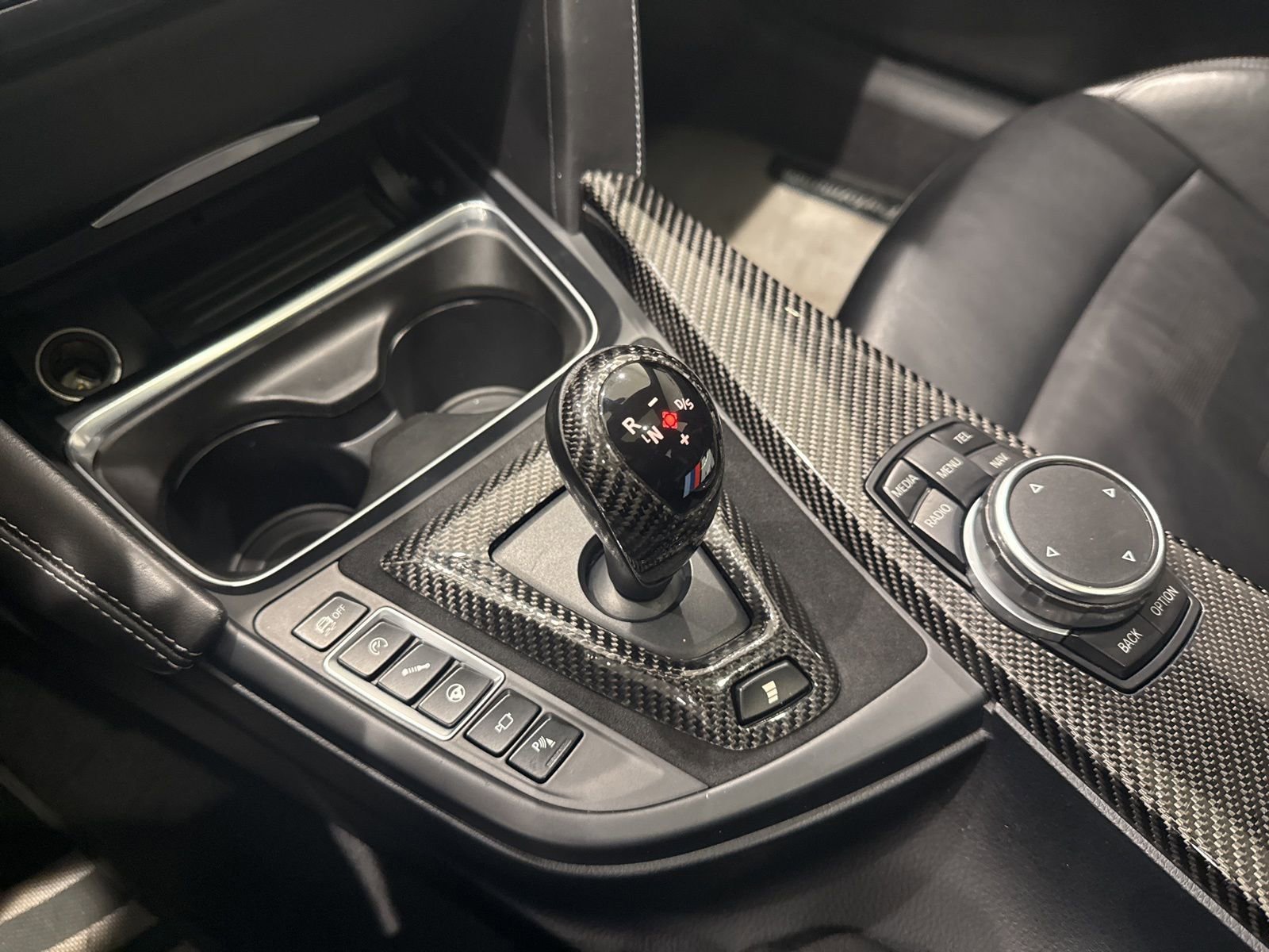 Used 2015 BMW M3 image 22