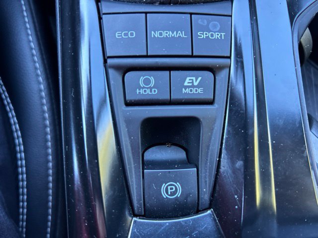 Used 2026 Toyota Camry SE w/ Multimedia Upgrade Package FWD image 18