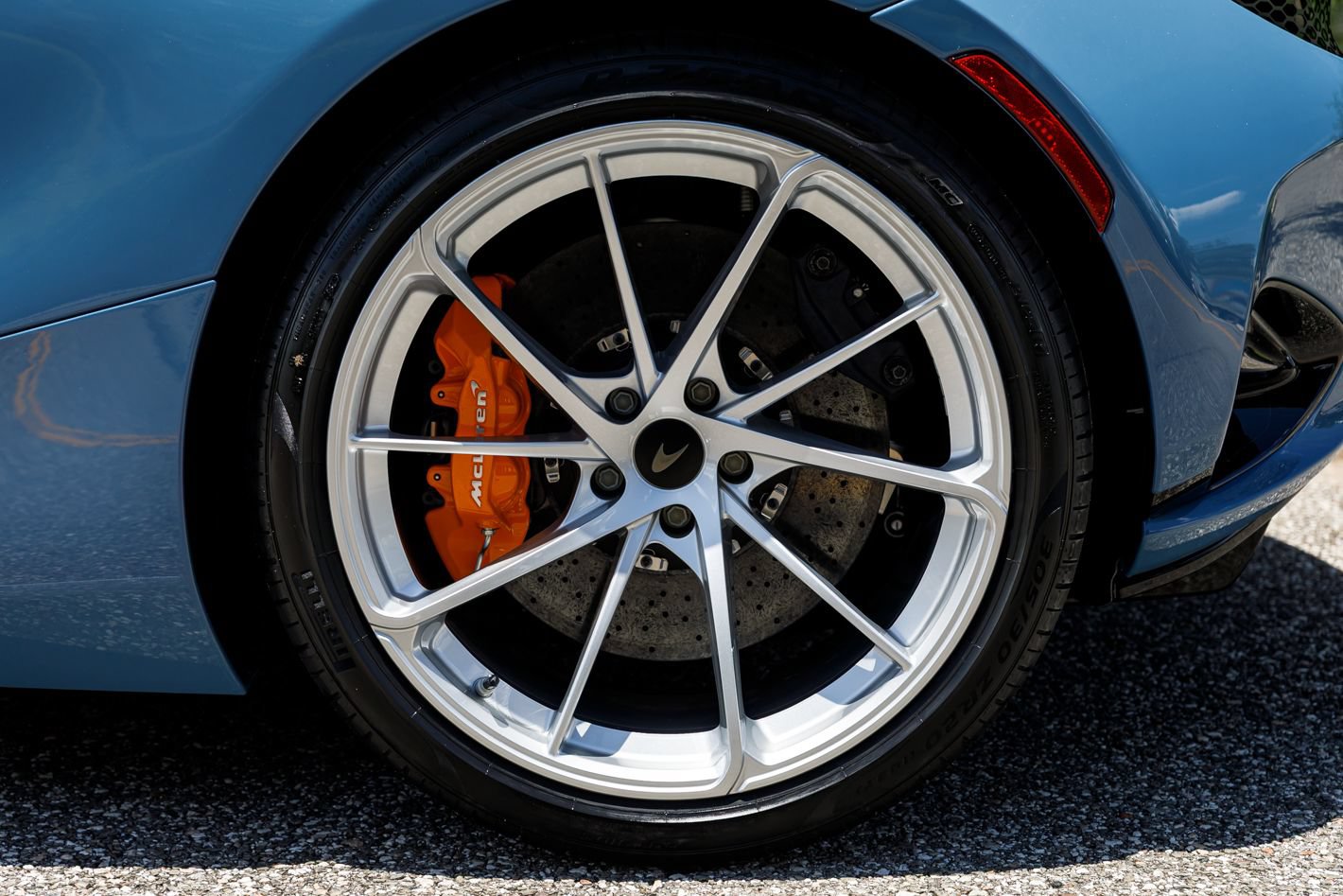 New 2027 McLaren 750S RWD image 28