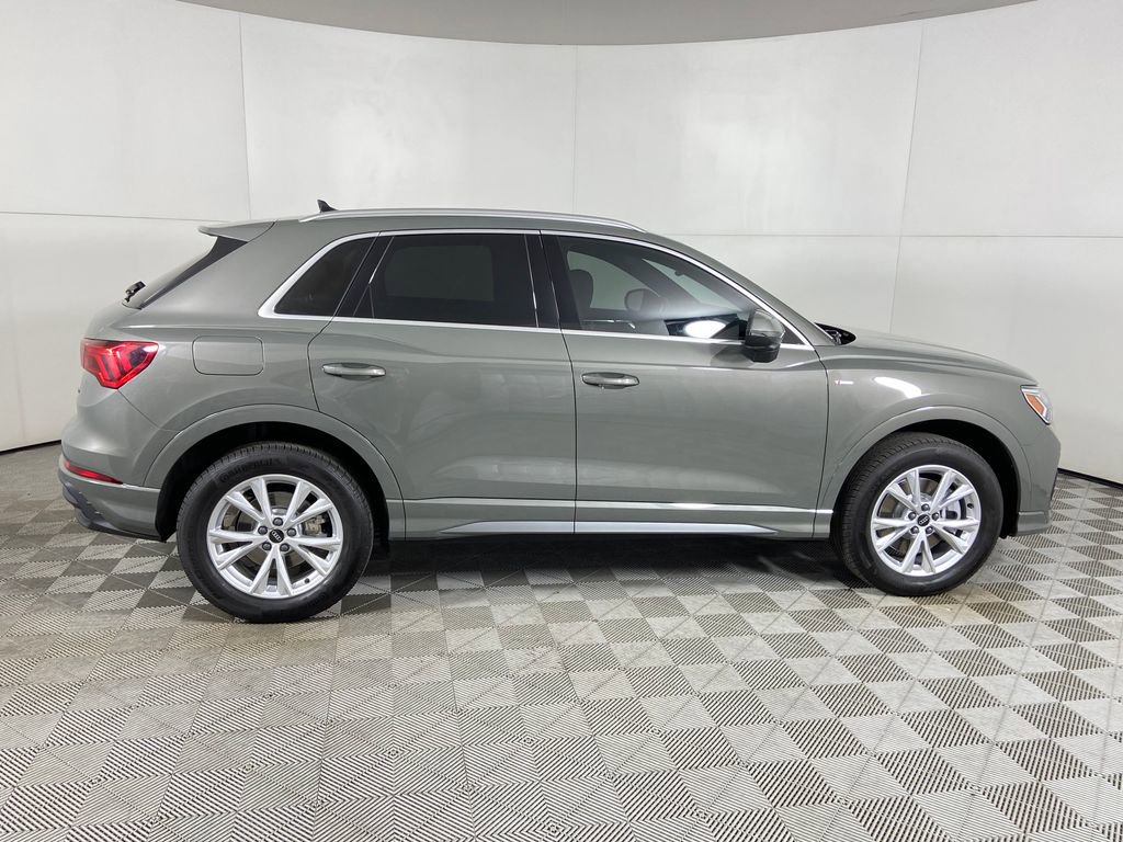 Used 2025 Audi Q3 2.0T Premium Plus w/ Premium Plus Package AWD/4WD image 5