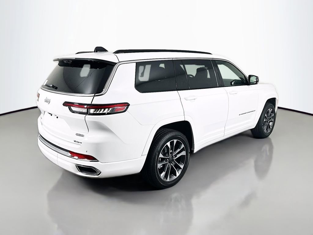 New 2025 Jeep Grand Cherokee L Overland w/ Advanced Protech Group III AWD/4WD image 7
