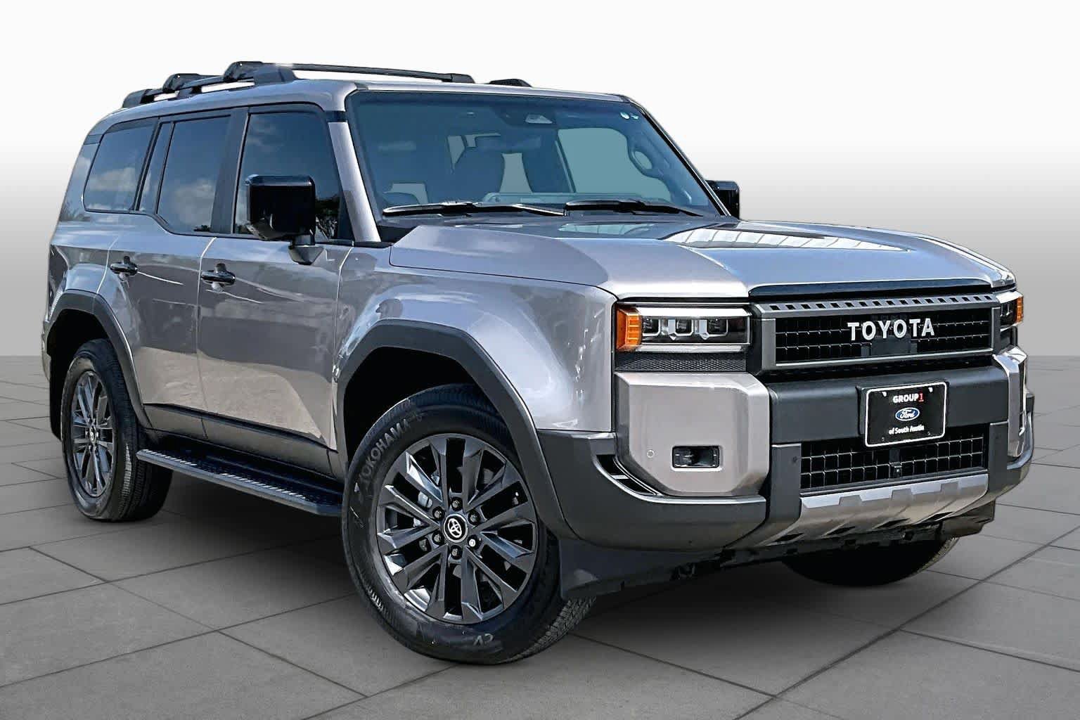 Used 2026 Toyota Land Cruiser w/ Premium Package AWD/4WD image 3