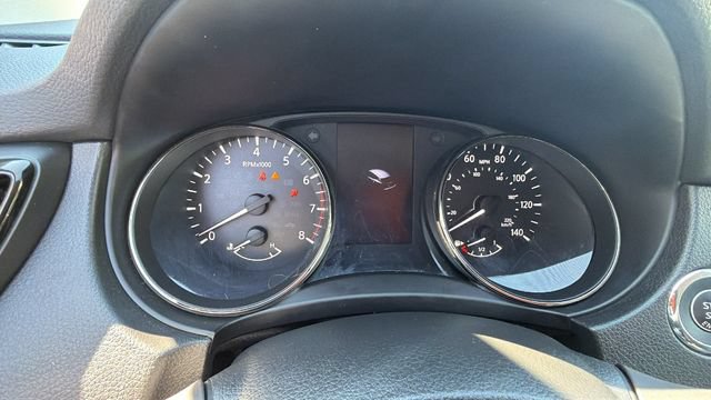 Used 2018 Nissan Rogue Sport SV w/ SV All-Weather Package AWD/4WD image 22