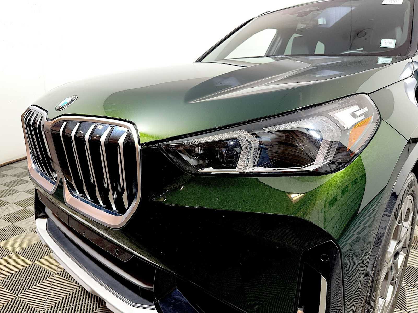 Used 2023 BMW X1 xDrive28i w/ Convenience Package AWD/4WD image 25