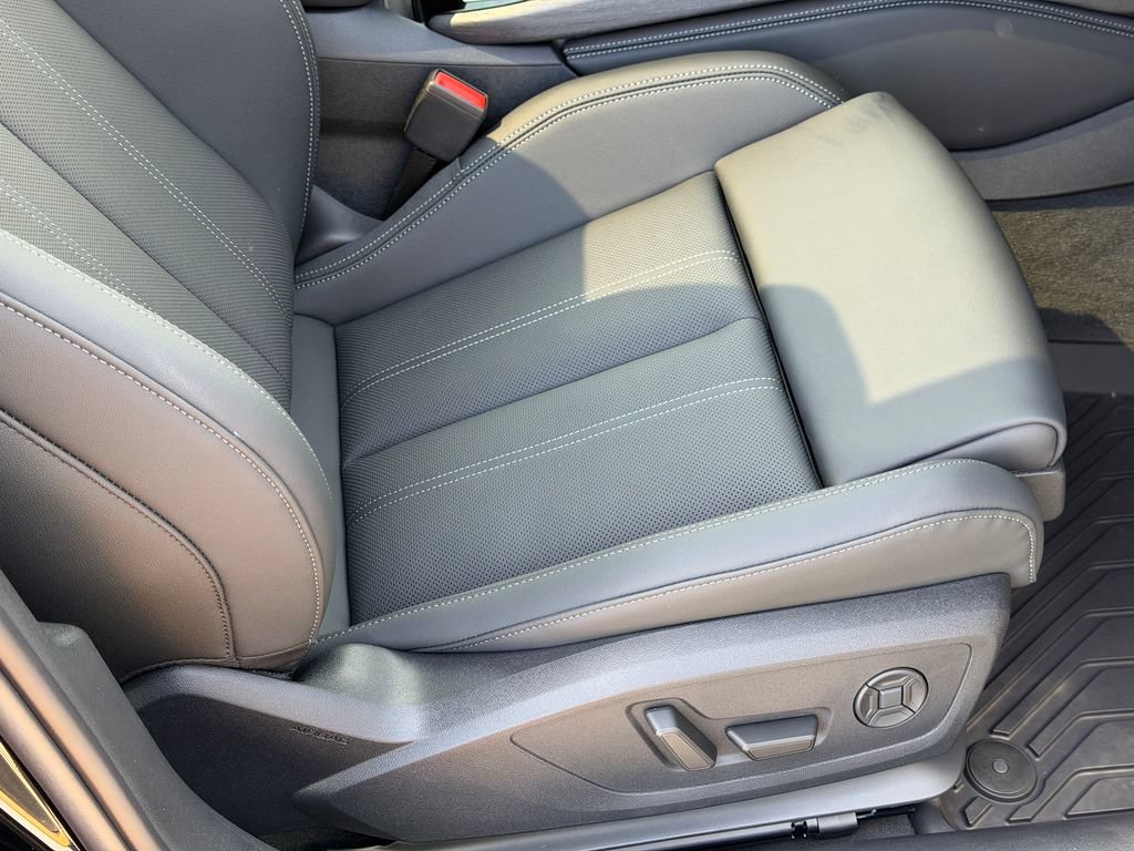 New 2026 Audi A6 Premium Plus AWD/4WD image 9