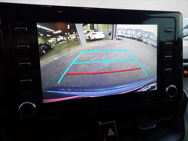 Used 2020 Toyota Corolla LE FWD image 15