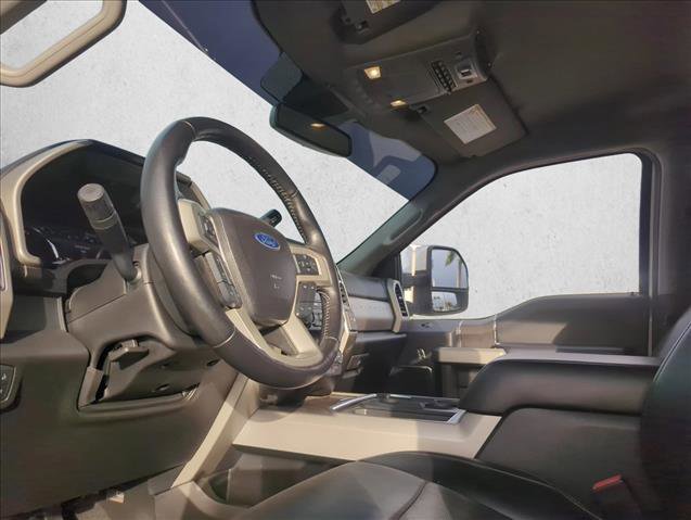 Used 2021 Ford F250 Lariat w/ Lariat Value Package image 5