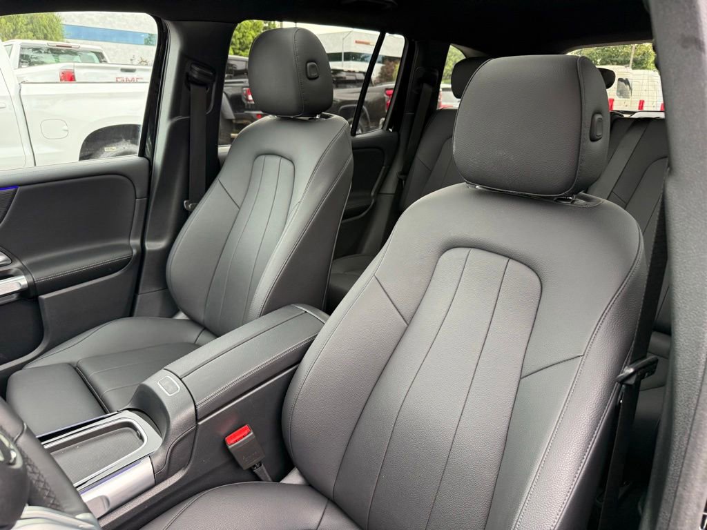 Used 2026 Mercedes-Benz GLB 250 image 14