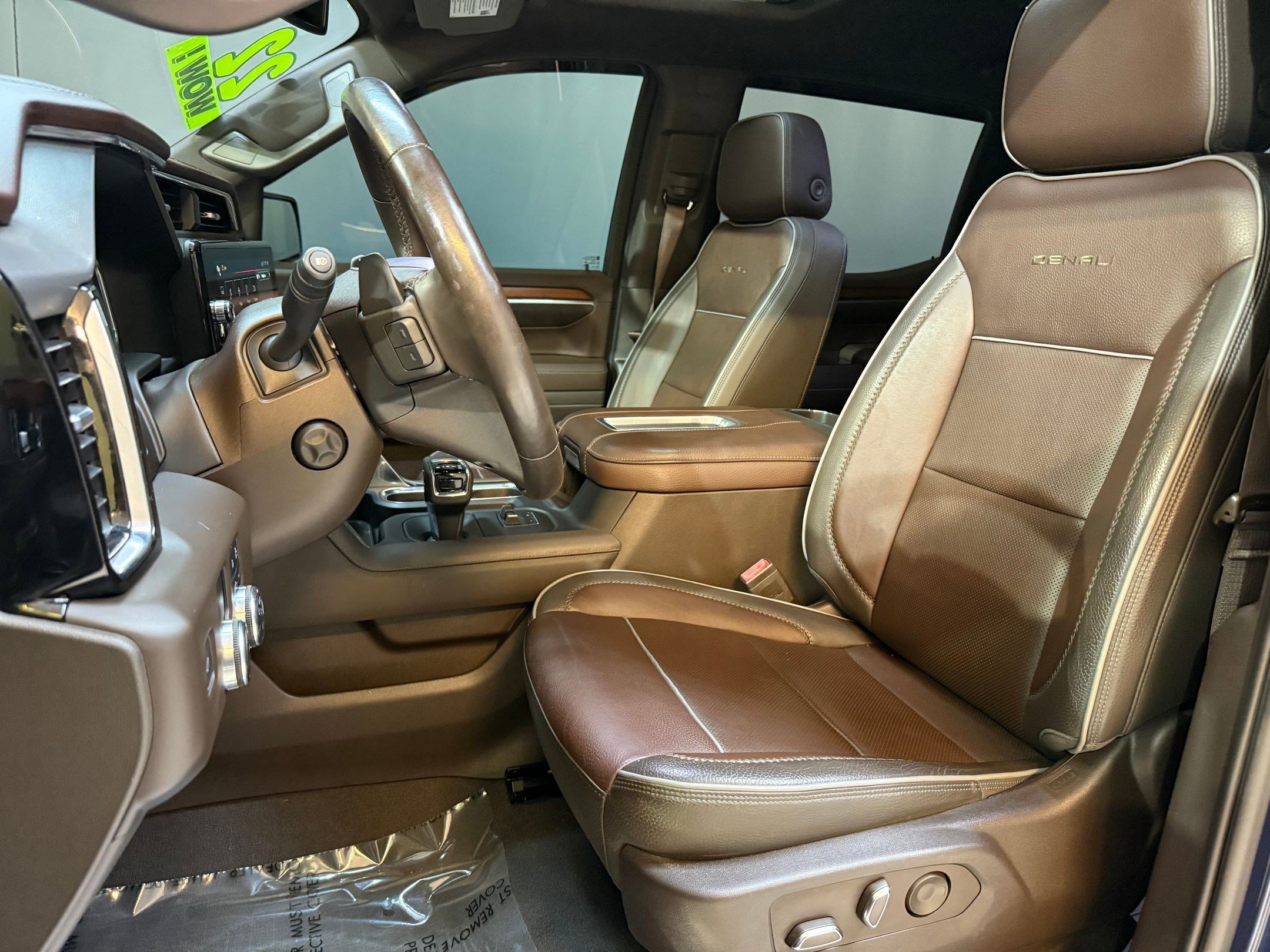 Used 2022 GMC Sierra 1500 Denali image 5