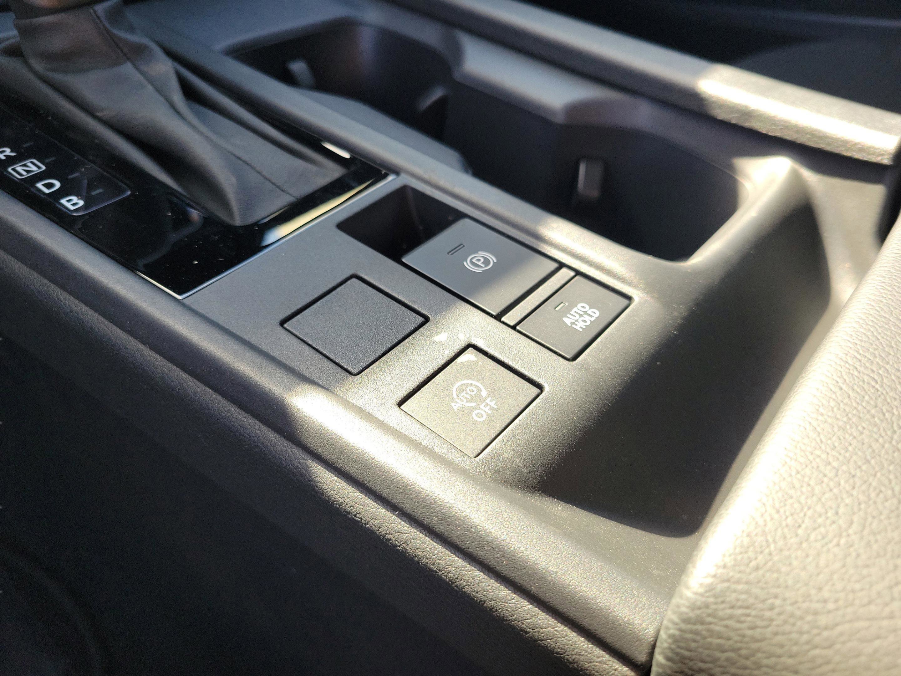 New 2026 Nissan Sentra S w/ Floor Mat Package FWD image 32