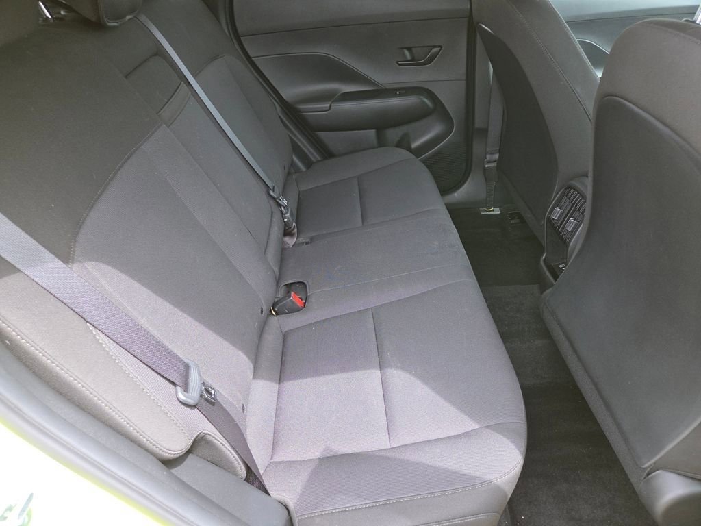 Used 2024 Hyundai Kona SEL AWD/4WD image 5