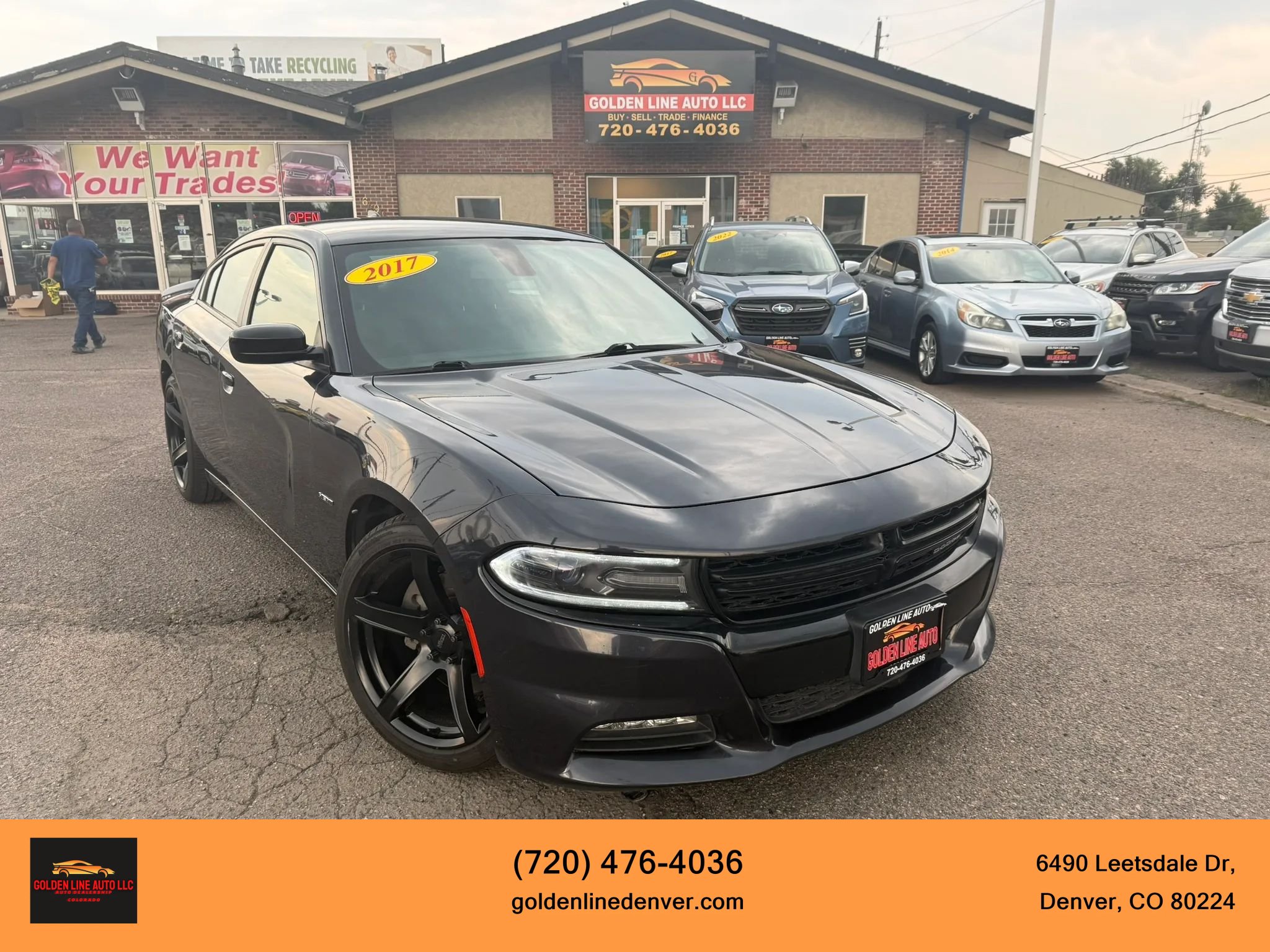Used 2017 Dodge Charger R/T w/ Blacktop Package