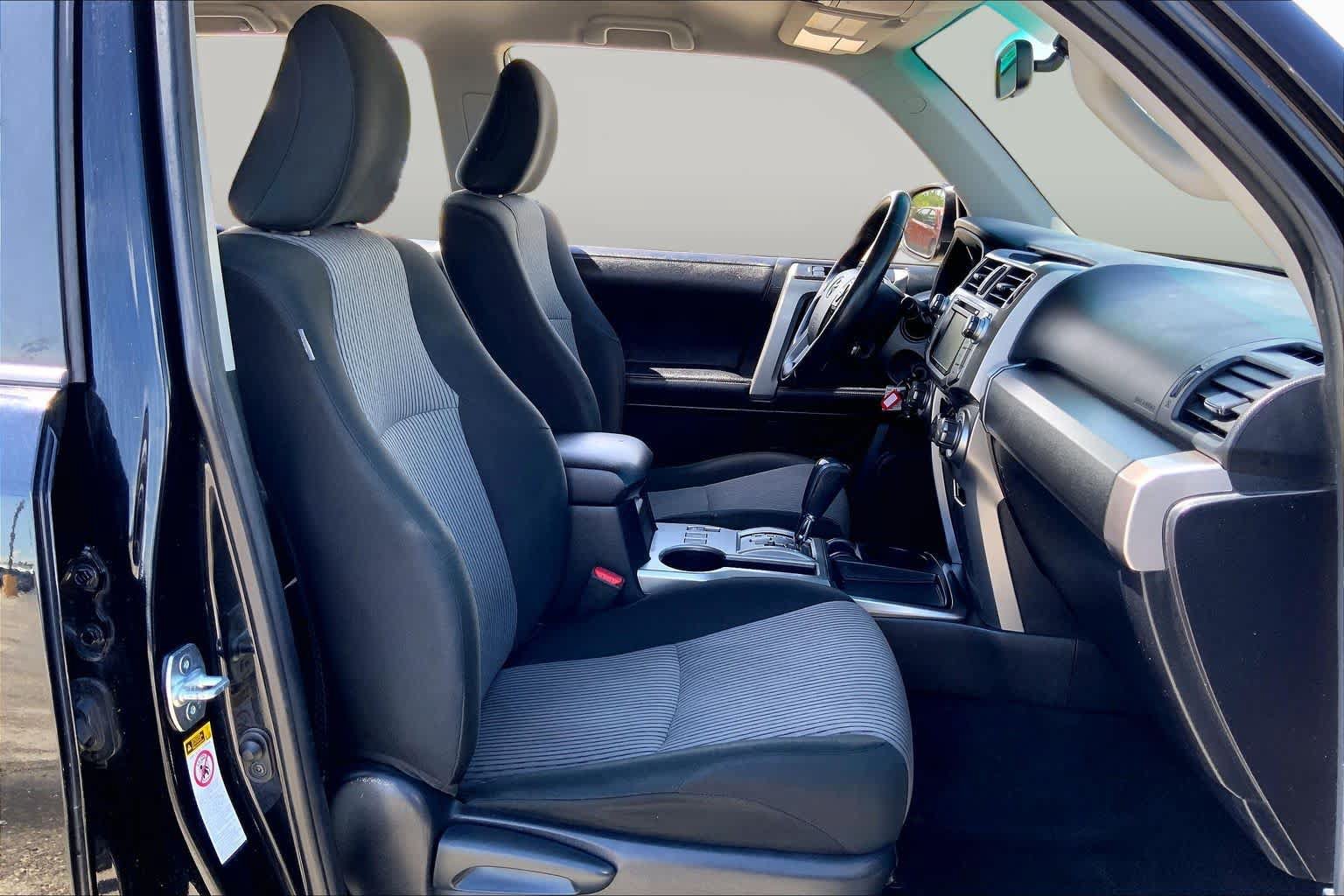 Used 2019 Toyota 4Runner SR5 RWD image 9