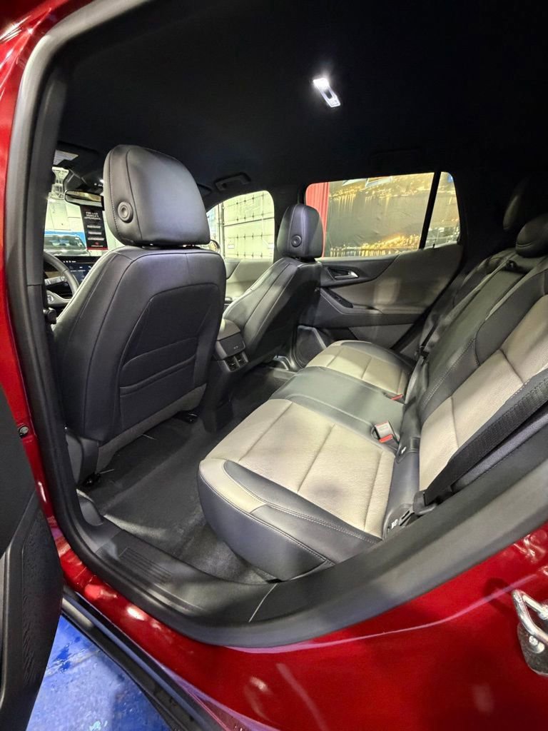 New 2026 Chevrolet Equinox LT w/ Convenience Package II image 5