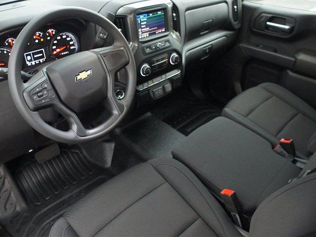 New 2025 Chevrolet Silverado 1500 W/T image 3