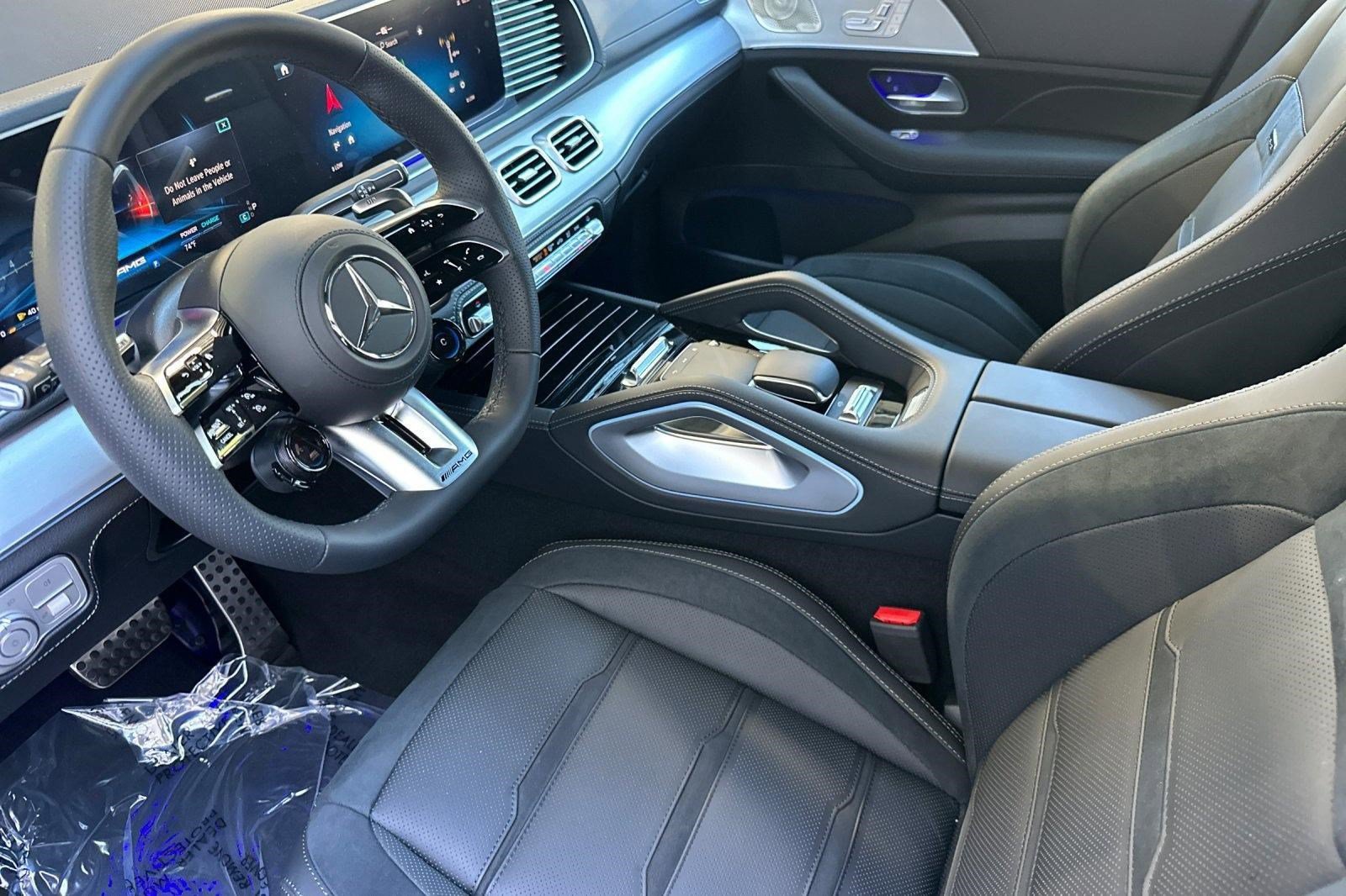 Used 2025 Mercedes-Benz GLE 53 AMG 4MATIC image 4