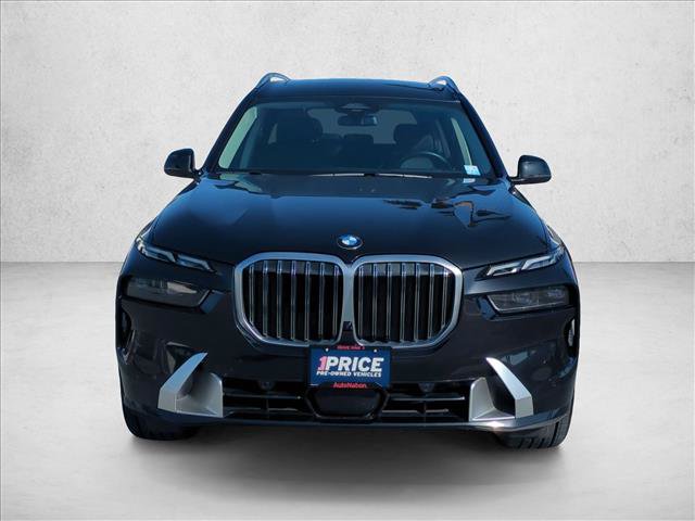 Certified 2024 BMW X7 xDrive40i w/ Premium Package AWD/4WD image 2