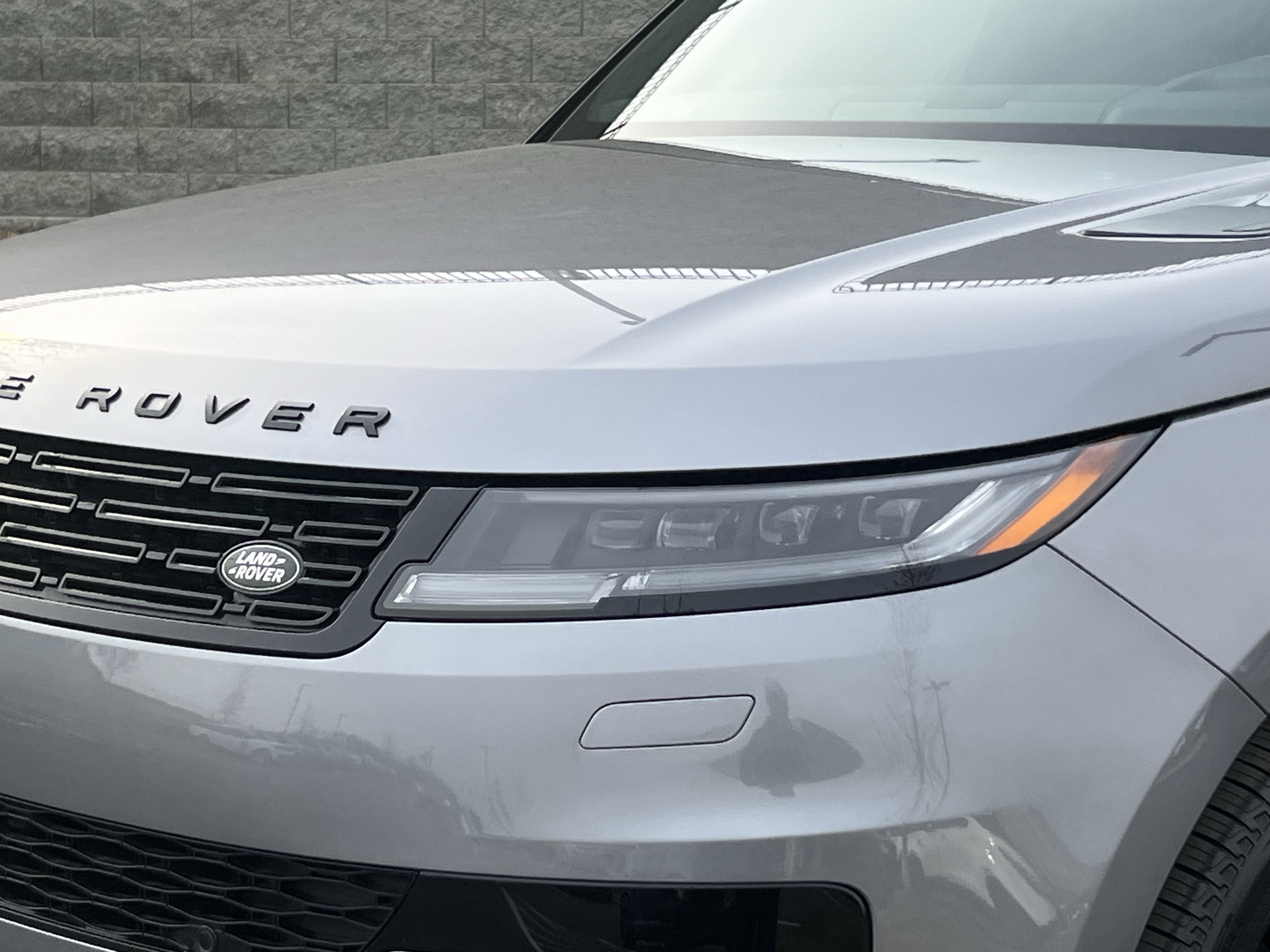 Certified 2025 Land Rover Range Rover Sport Autobiography AWD/4WD image 11