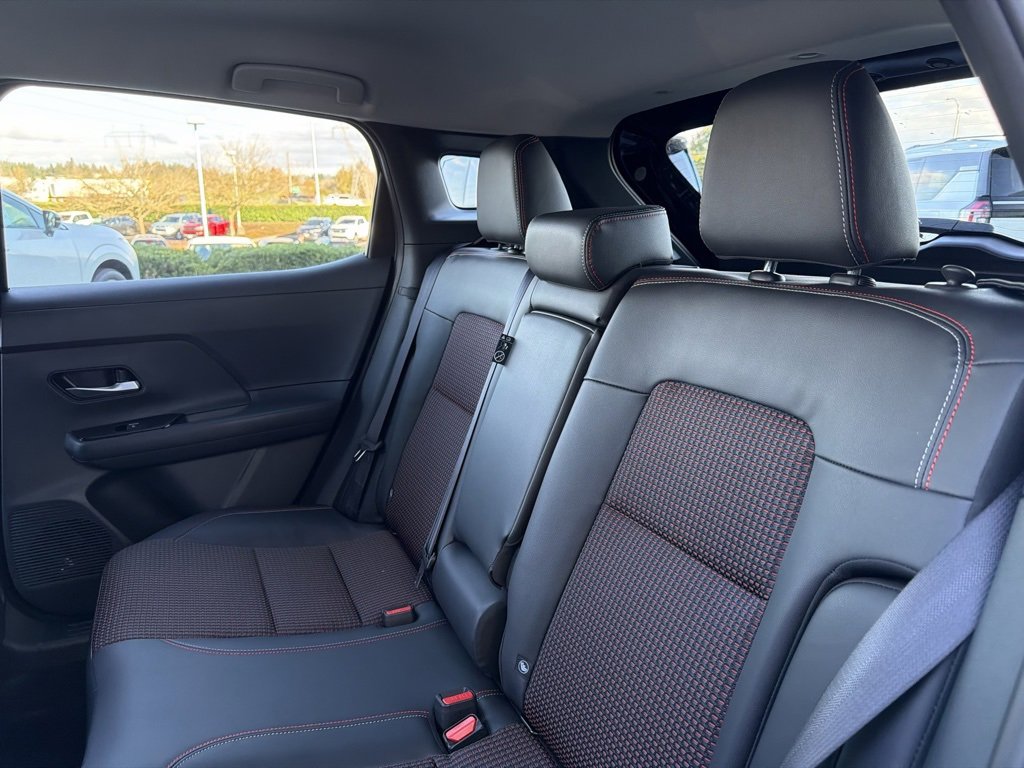 New 2026 Nissan Kicks SR w/ Cold Weather Package image 34