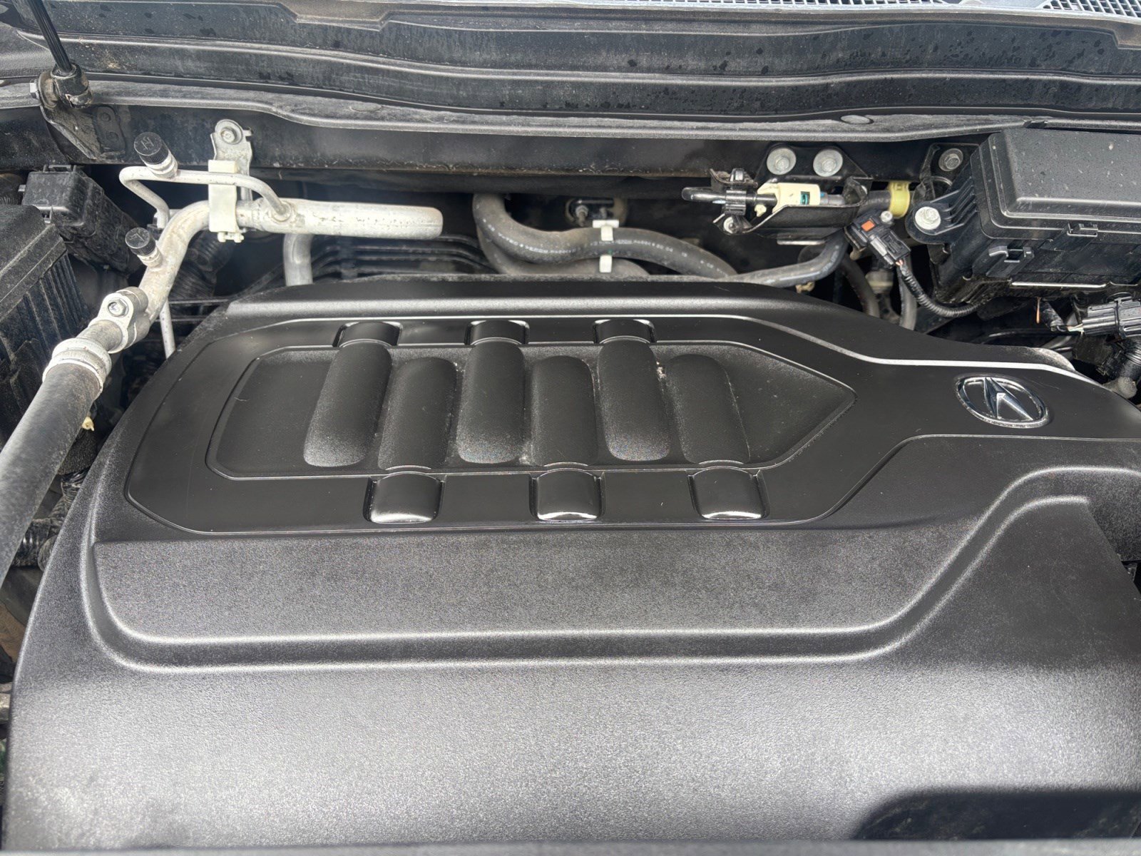 Used 2020 Acura MDX SH-AWD image 17