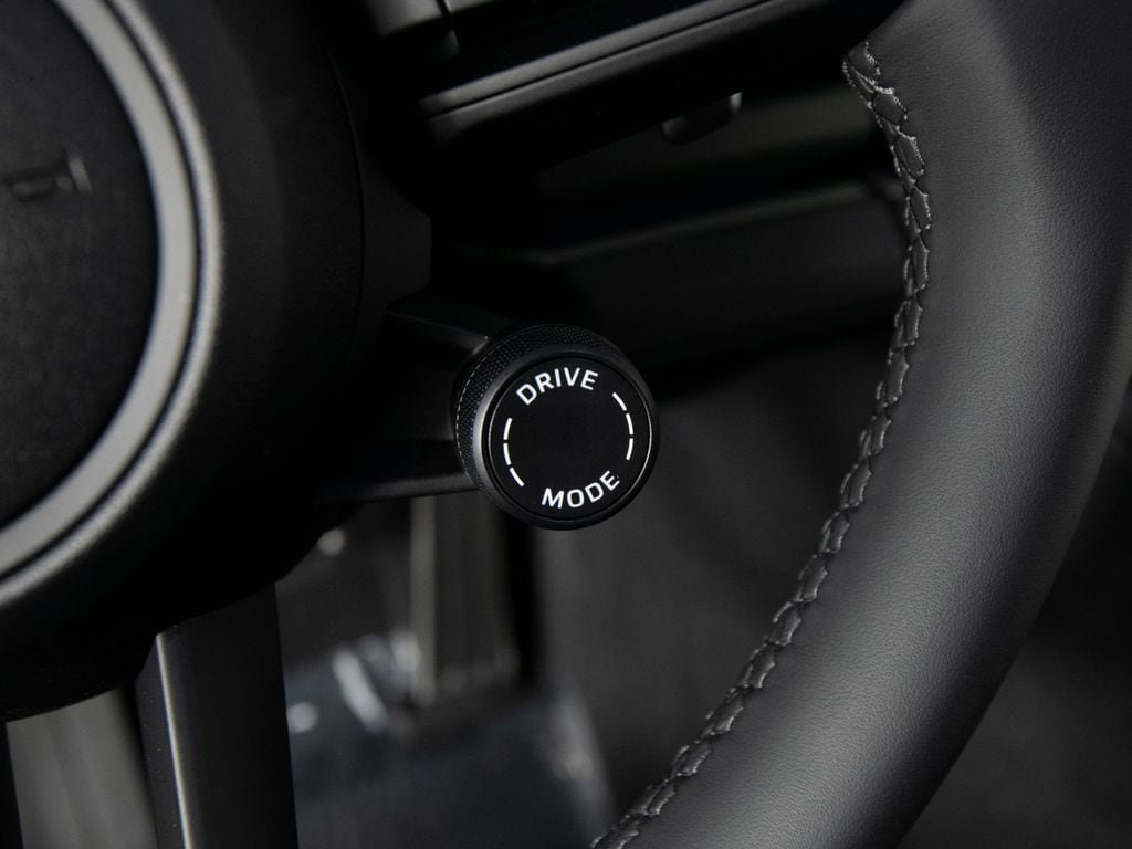 New 2026 Porsche Panamera 4 AWD/4WD image 25