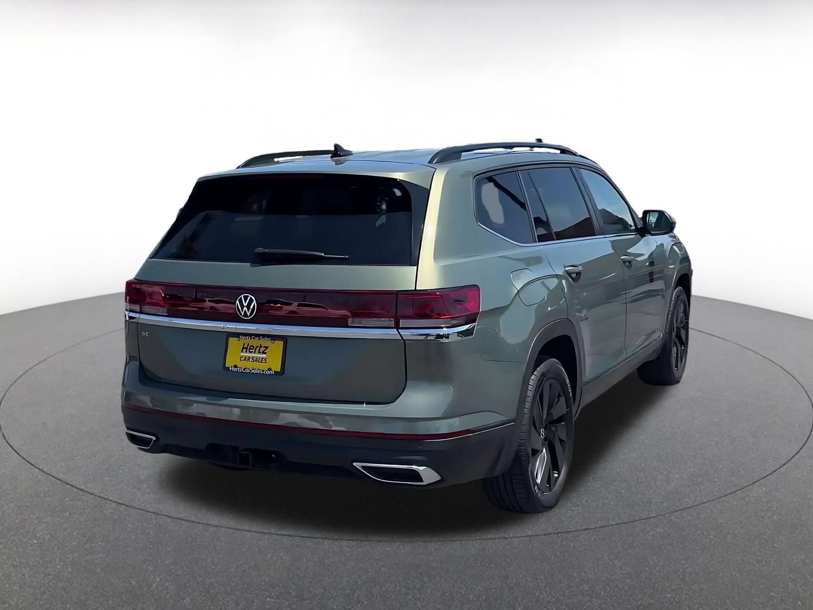 Used 2026 Volkswagen Atlas SE FWD image 13