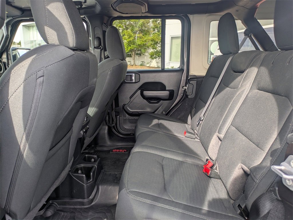 Used 2021 Jeep Wrangler Unlimited Willys image 15