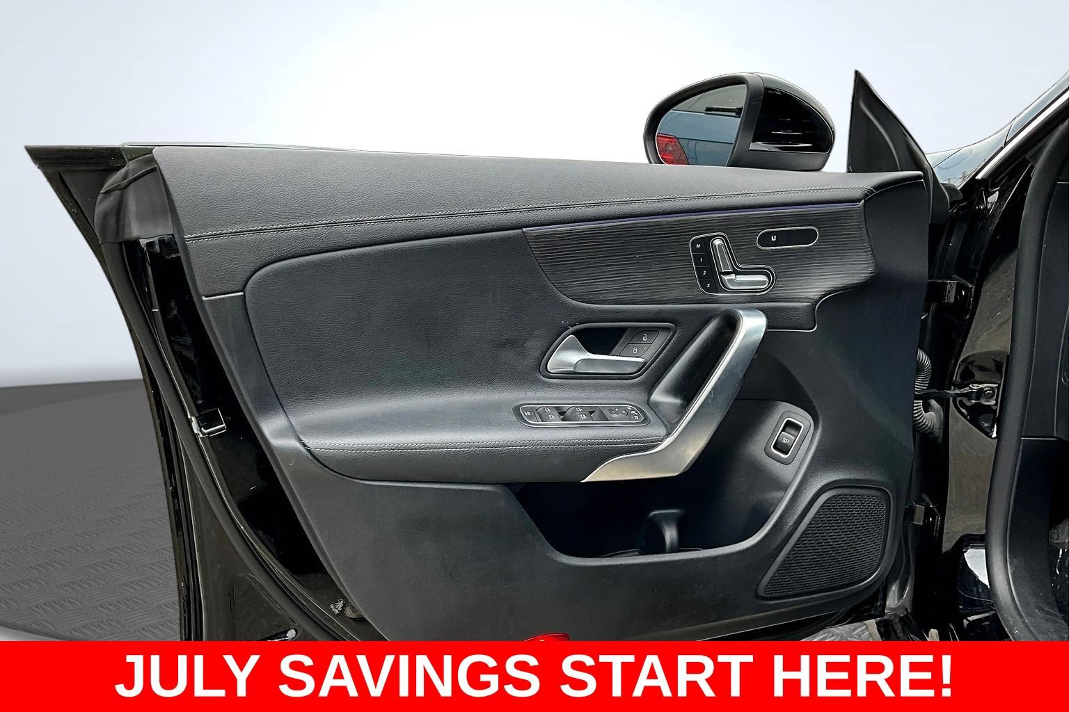 Used 2023 Mercedes-Benz CLA 250 4MATIC w/ Premium Package image 20