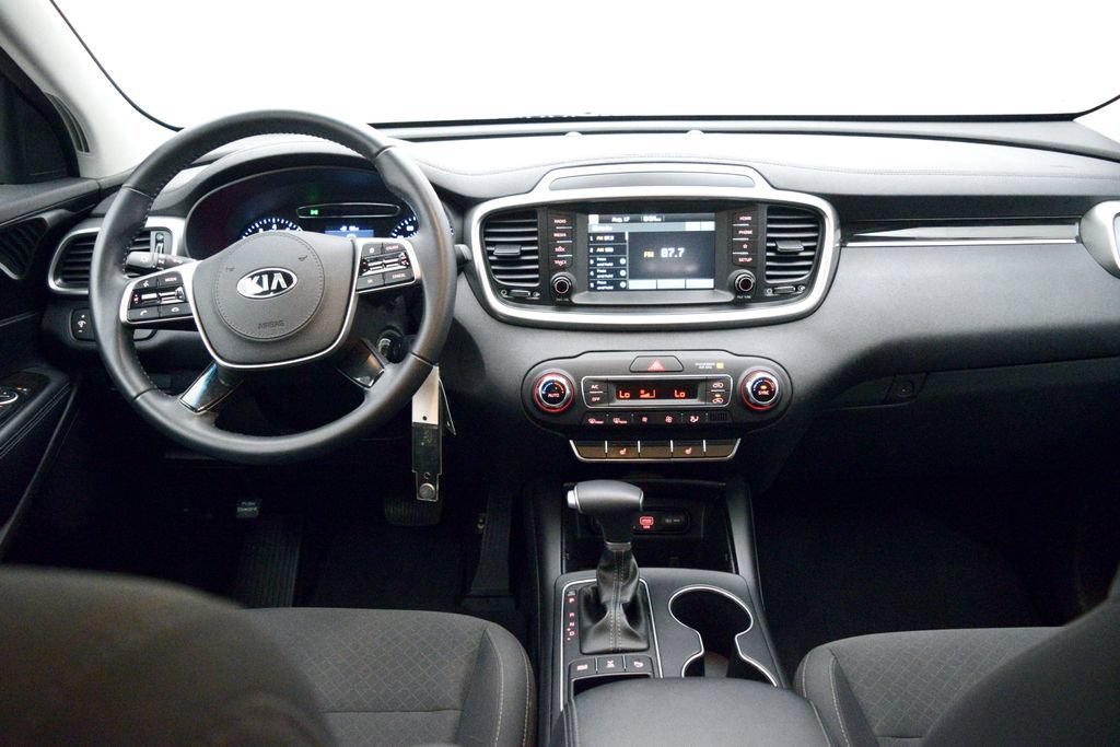 Used 2020 Kia Sorento LX w/ LX I4 Convenience Package AWD/4WD image 18