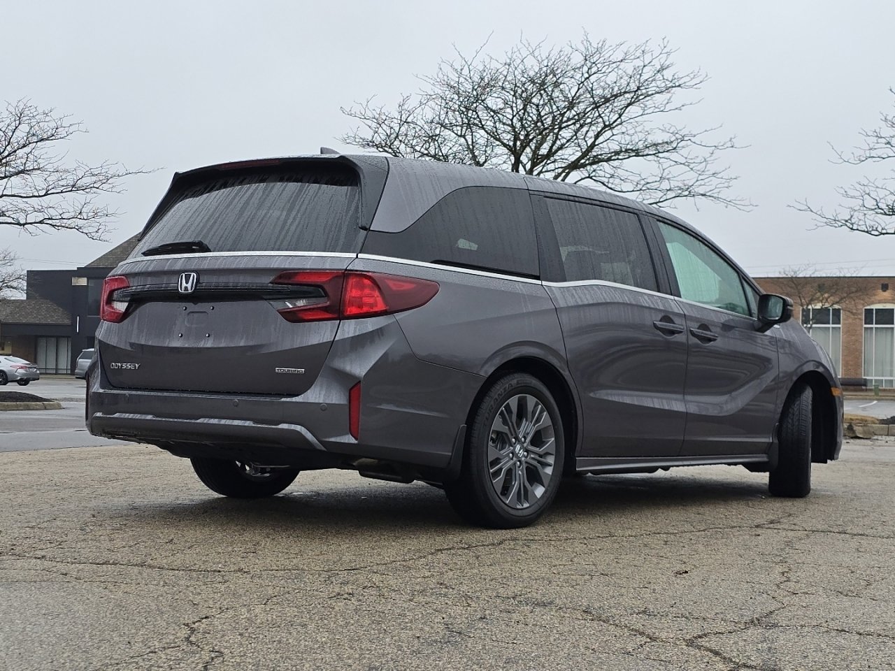 New 2026 Honda Odyssey Touring image 17