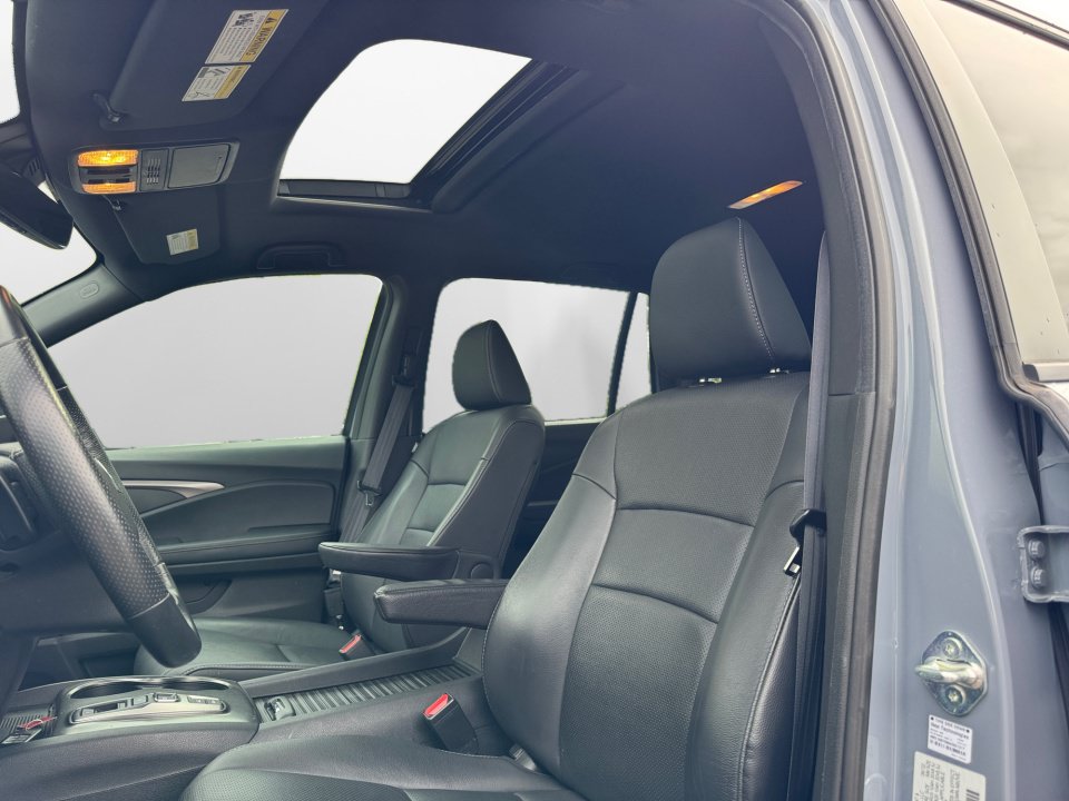 Used 2022 Honda Passport EX-L image 9