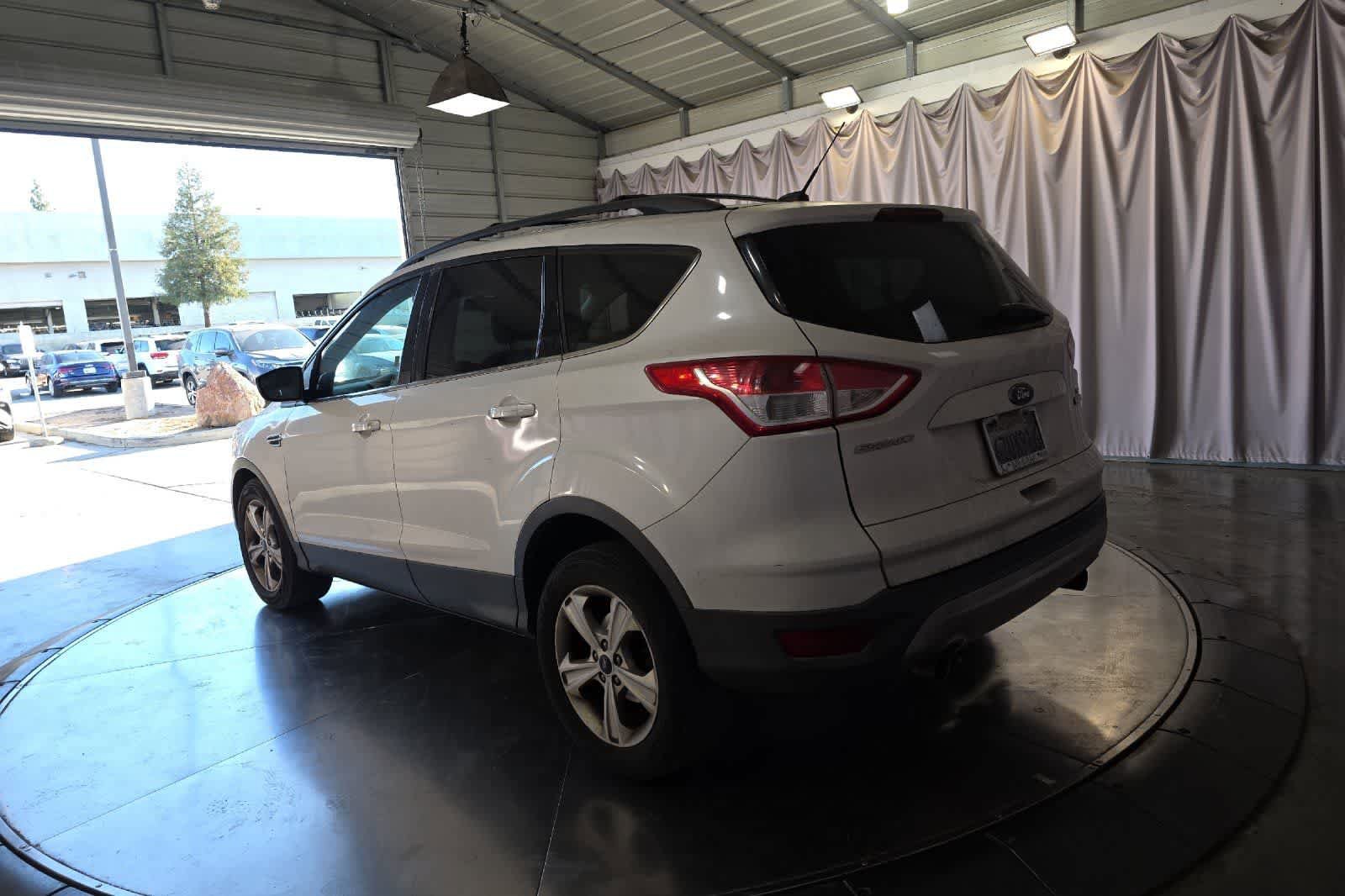 Used 2013 Ford Escape SE FWD image 7