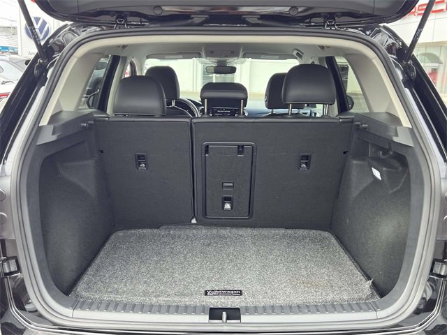 Used 2024 Volkswagen Taos SE image 7