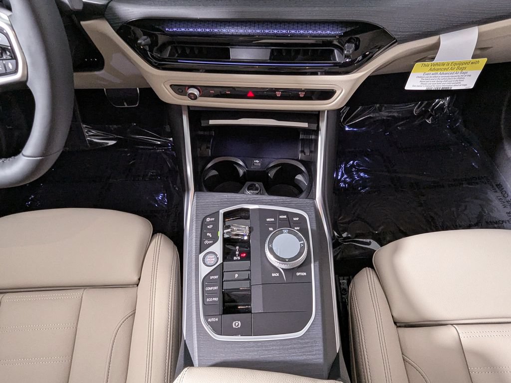 Used 2026 BMW 330i xDrive Sedan w/ M Sport Package AWD/4WD image 39