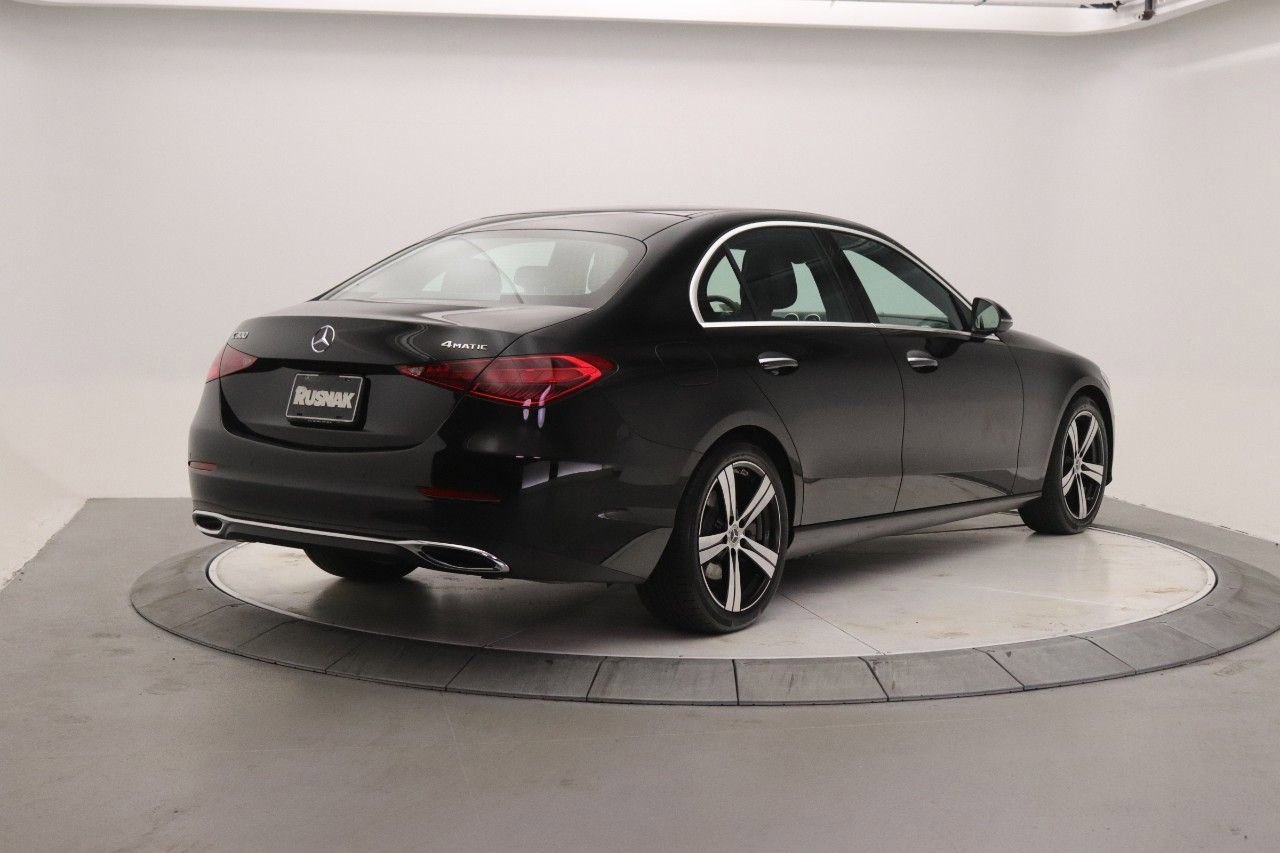 Used 2025 Mercedes-Benz C 300 4MATIC Sedan image 5