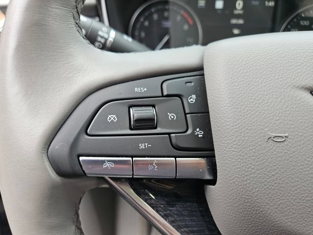 Used 2024 Cadillac XT6 Premium Luxury w/ Technology Package AWD/4WD image 27