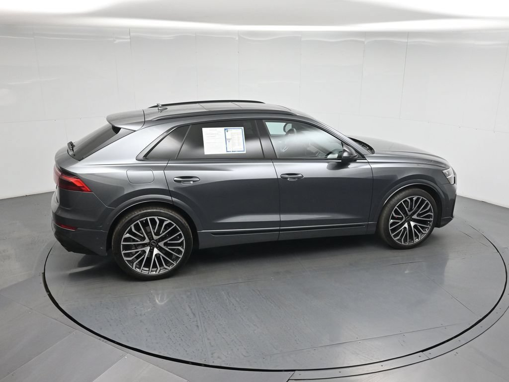 Used 2025 Audi SQ8 Premium Plus AWD/4WD image 35