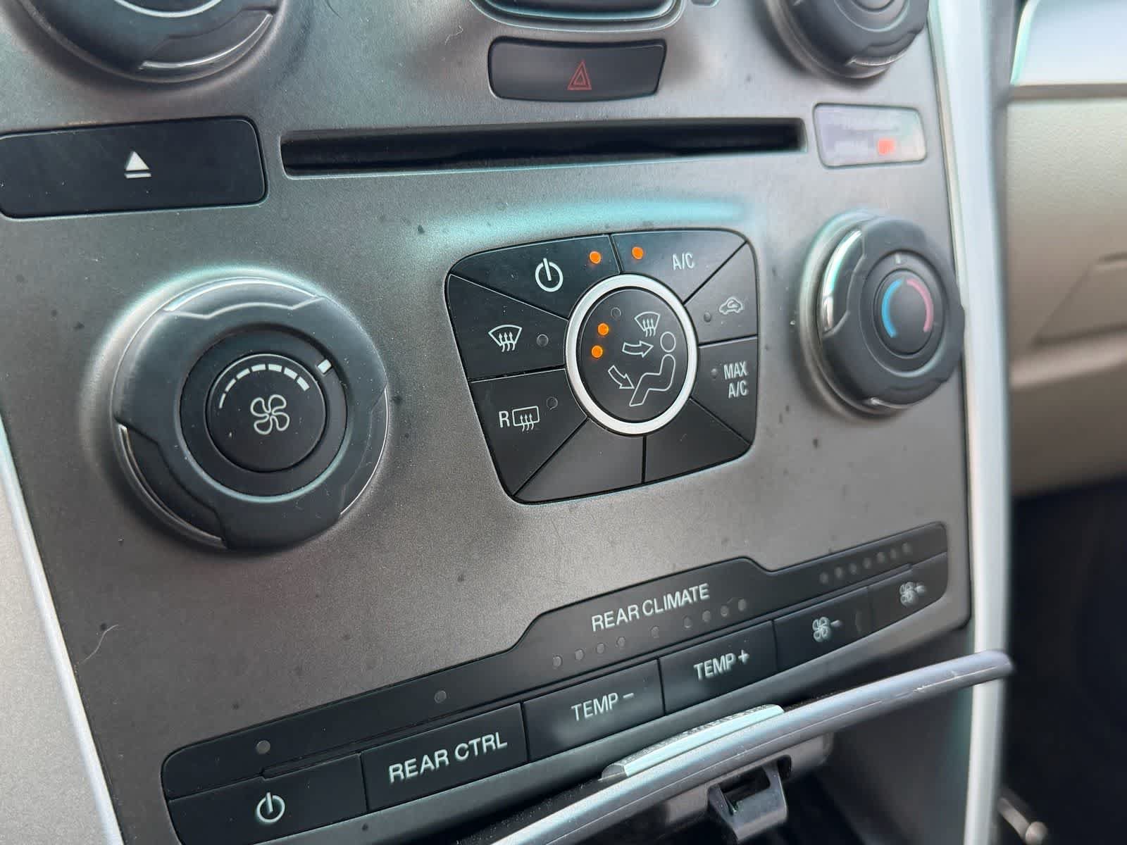 Used 2014 Ford Explorer 4WD image 17