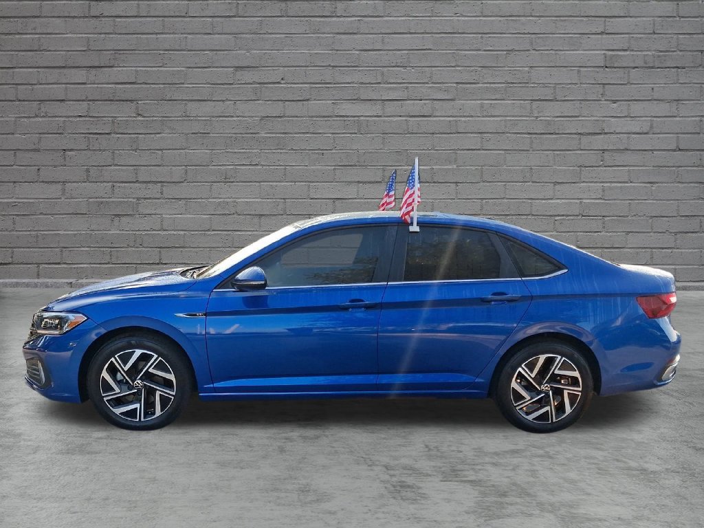 Certified 2024 Volkswagen Jetta SEL FWD image 5