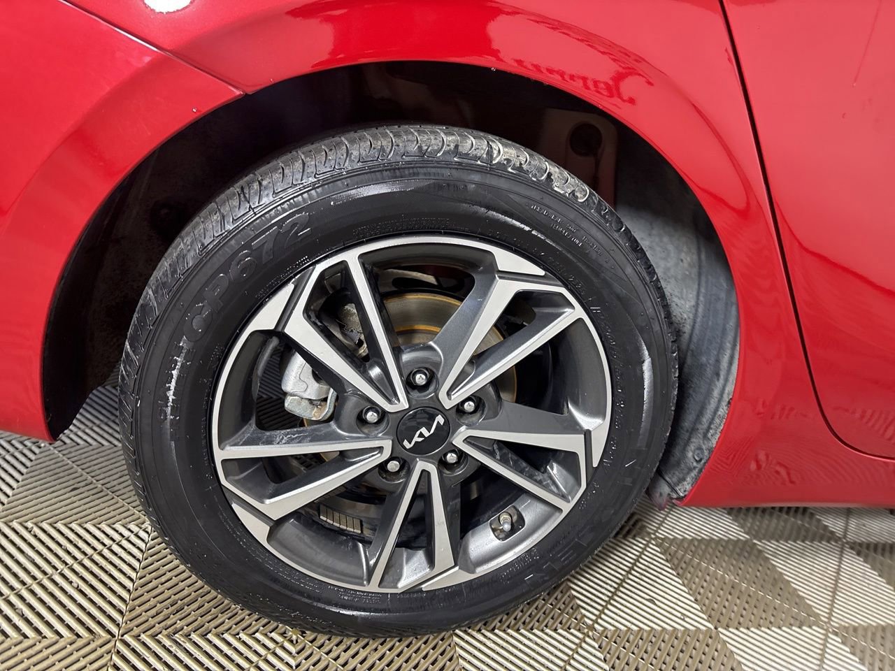 Used 2022 Kia Forte LXS image 30