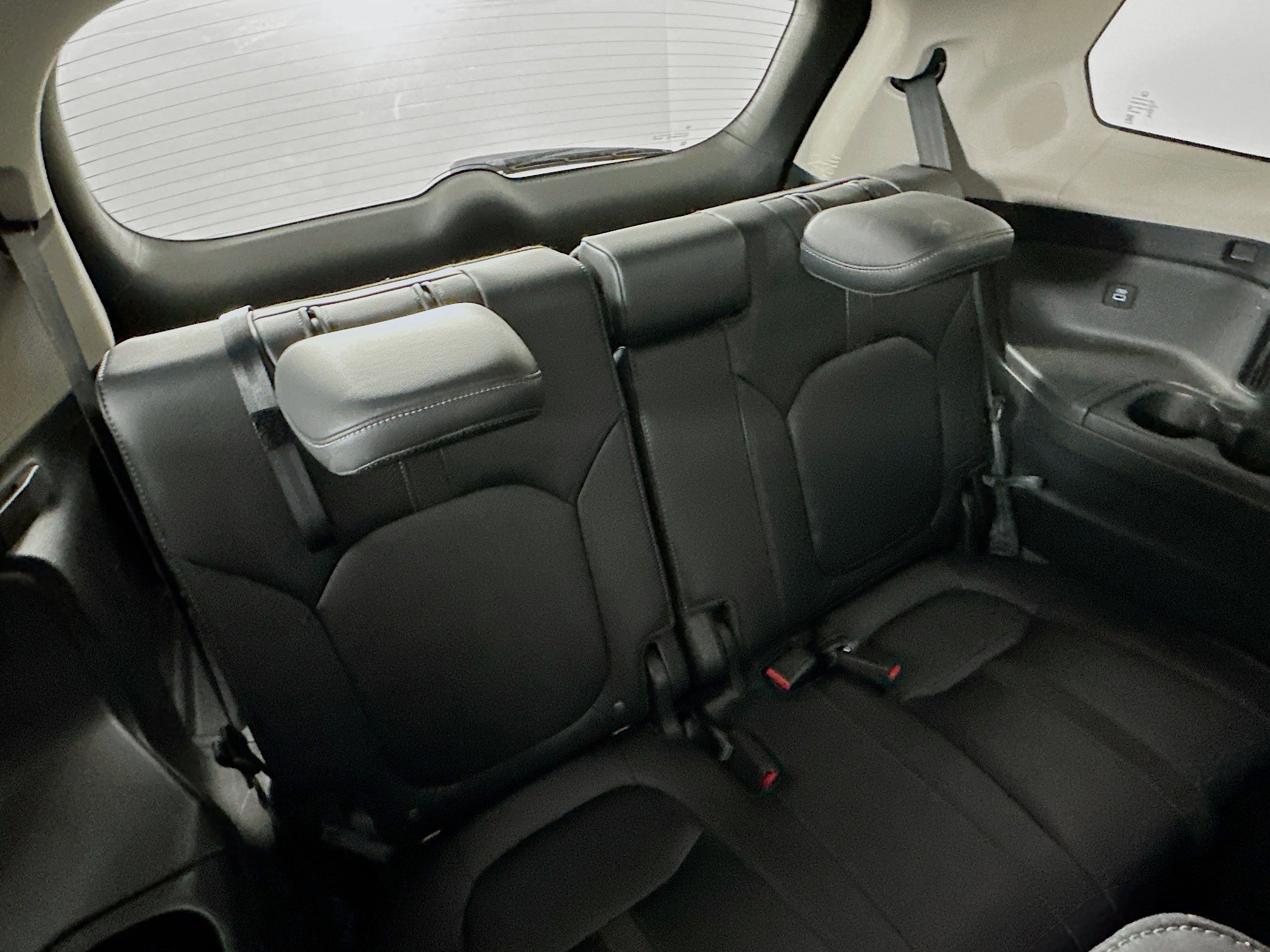 Used 2023 Honda Pilot Touring image 37