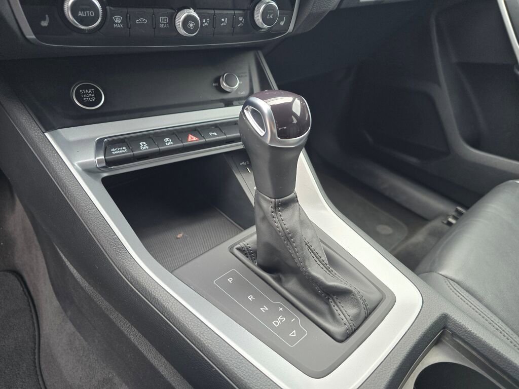 Used 2023 Audi Q3 2.0T Premium image 22