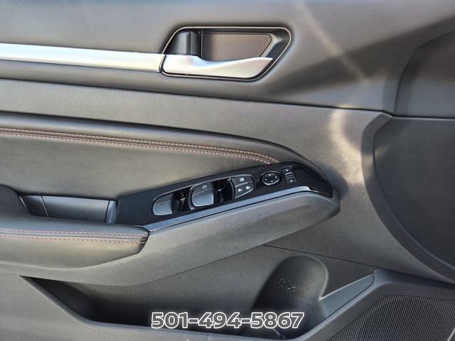 Used 2023 Nissan Altima 2.5 SR FWD image 24