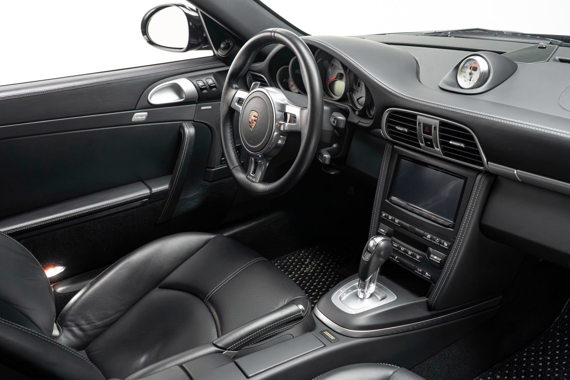 Used 2013 Porsche 911 Turbo S AWD/4WD image 40